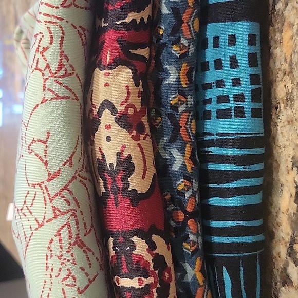 Lot of 4 Lularoe Irma Tees, XXS - Picture 1 of 6